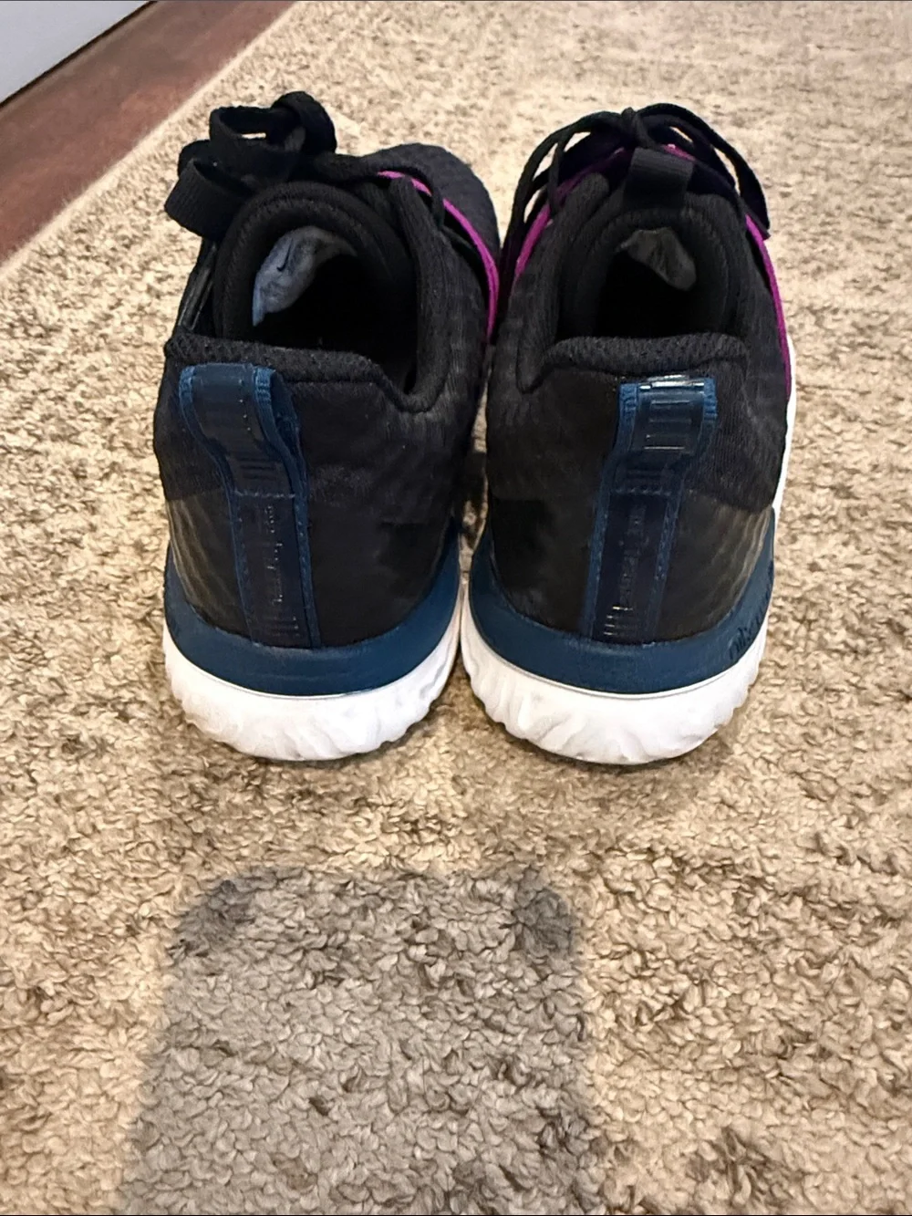 Nike Women's Black and Purple Athletic Shoes